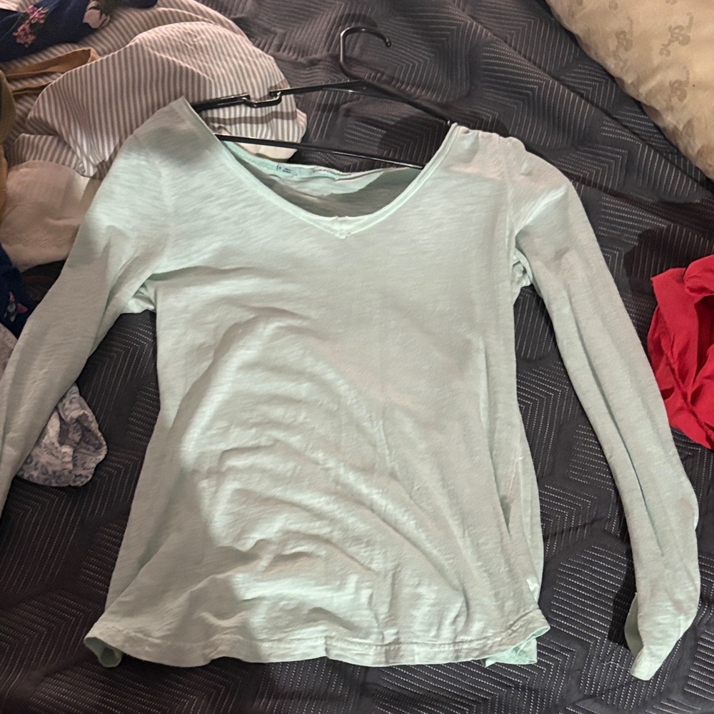 Maurices Light Green Long Sleeve Tee